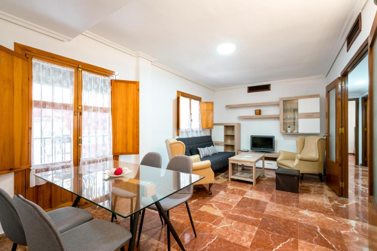 Holi-Rent Estrella Leilighet Sevilla Eksteriør bilde