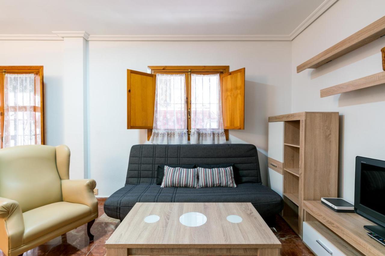Holi-Rent Estrella Leilighet Sevilla Eksteriør bilde