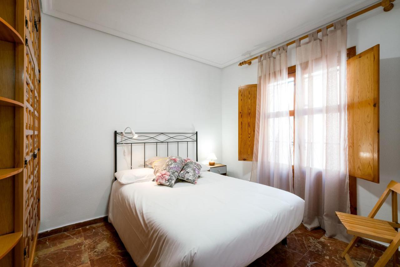 Holi-Rent Estrella Leilighet Sevilla Eksteriør bilde